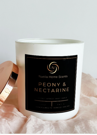 Peony & Nectarine Scented Candle