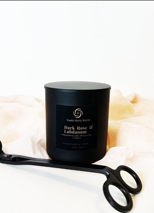 Dark Rose & Labdanum Scented Candle